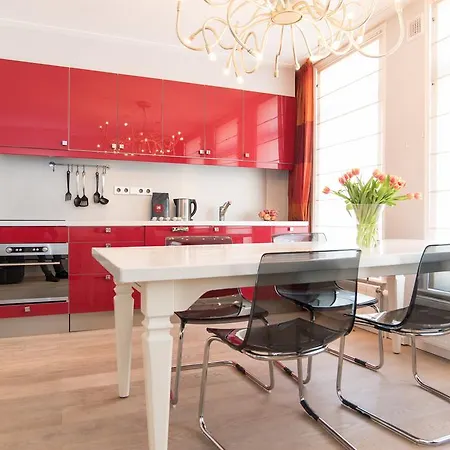 Bed & Breakfast Modern City