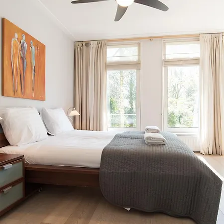 Bed & Breakfast Modern City Amsterdam